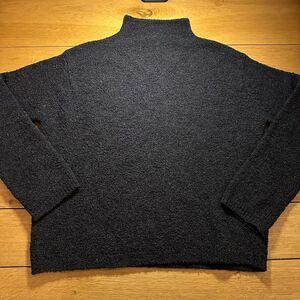 Barney’s wool turtleneck sweater medium gray